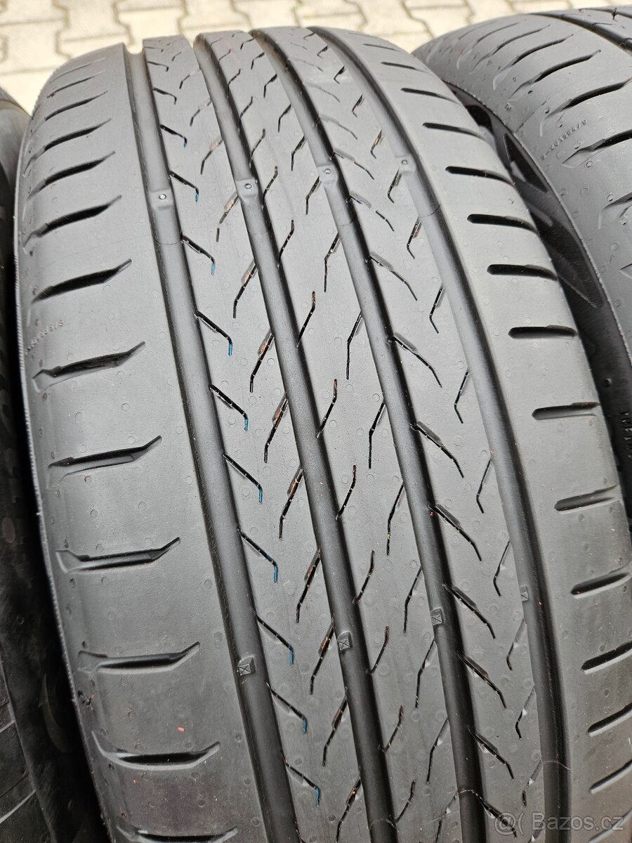 Letní Continental 215/55/17 - 100% - 3
