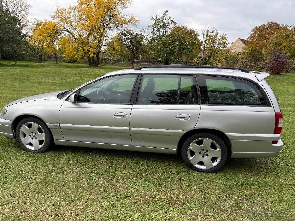 OPEL OMEGA KOMBI 2,2 - 3