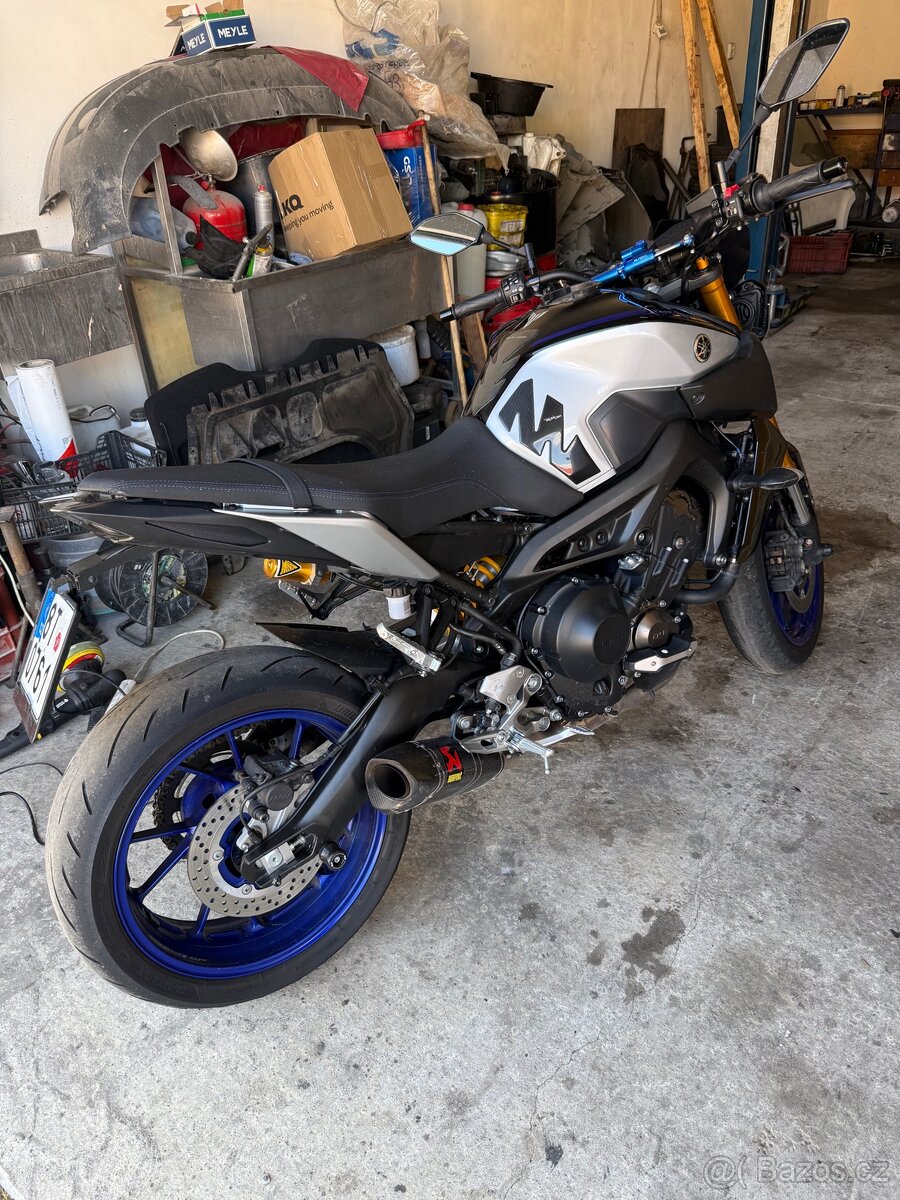 Yamaha mt-09 SP - 3