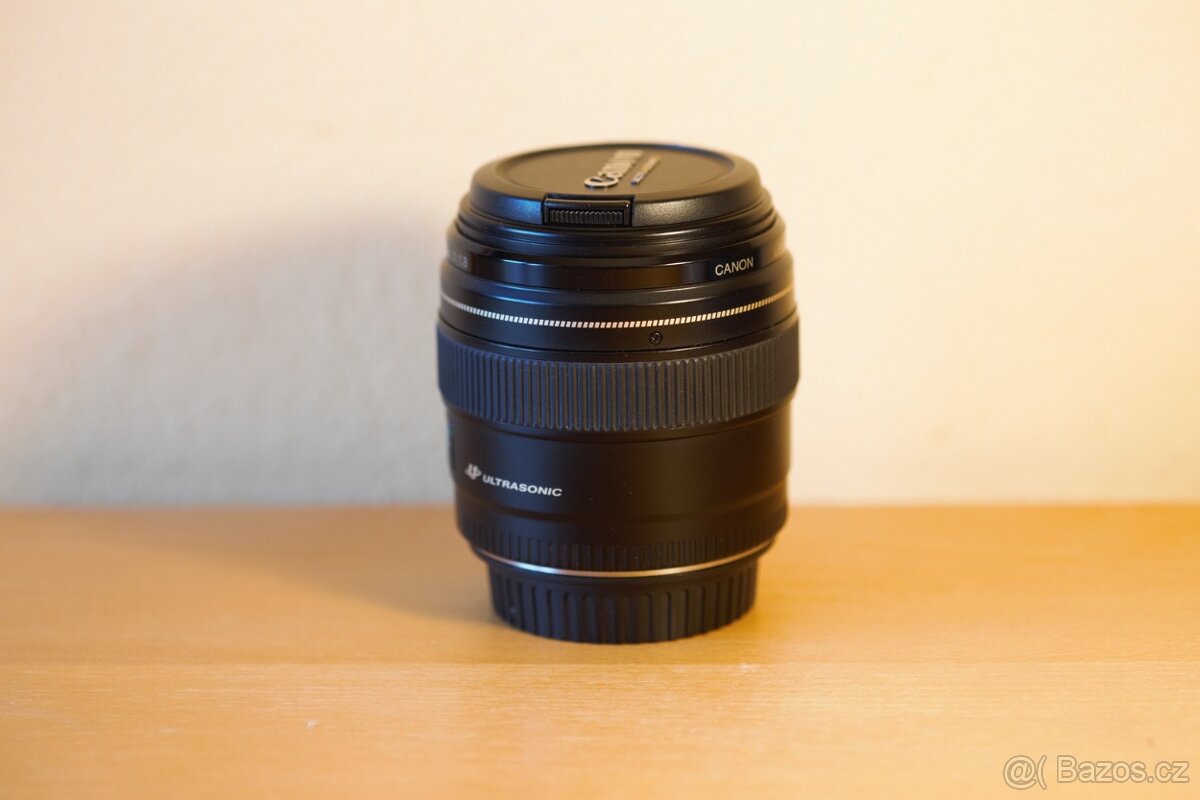 Objektiv Canon EF 85mm f/1.8 - 3