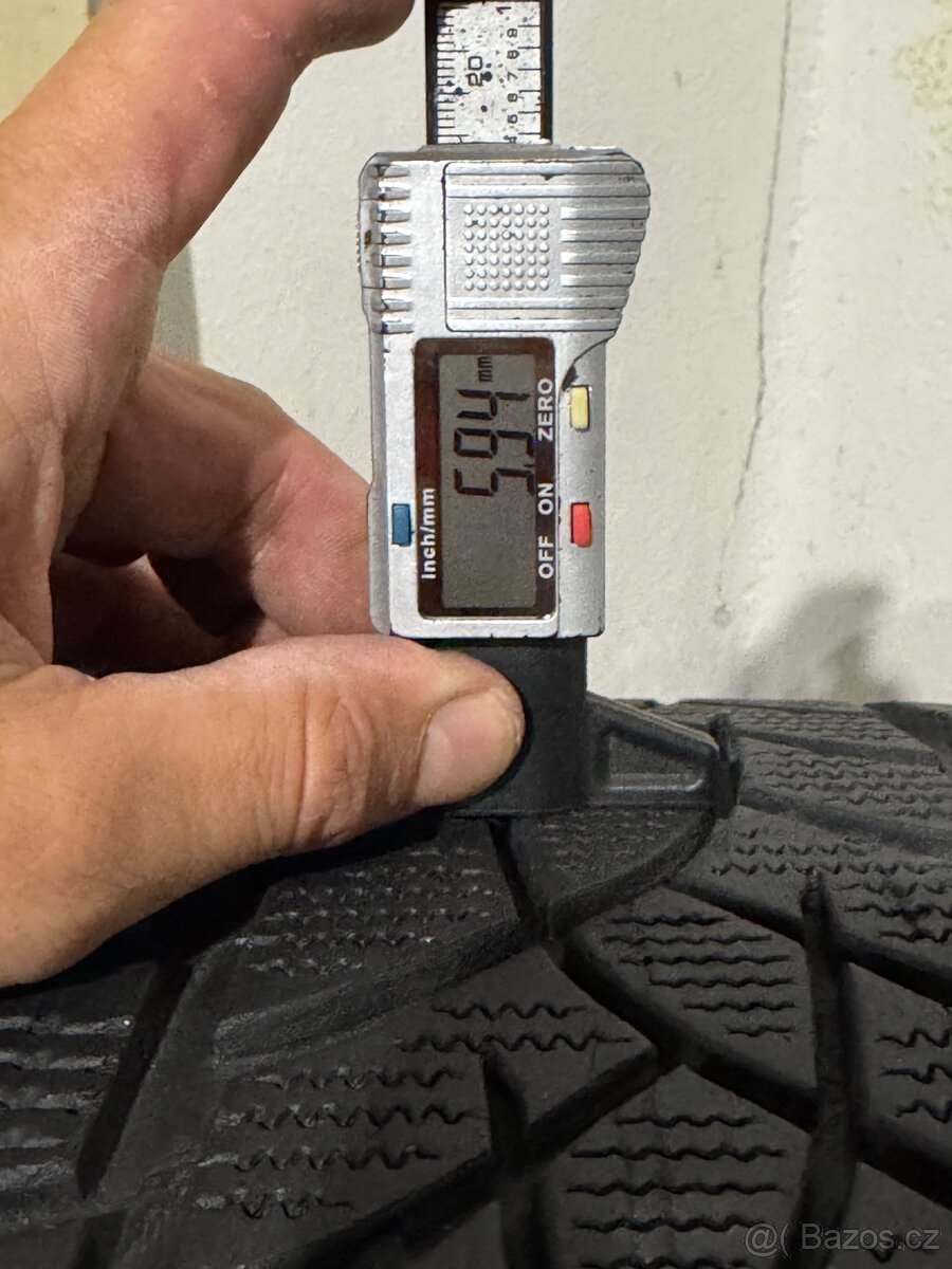 Zimní pneu 265/40/20 Goodyear Ultragrip Performance - 3