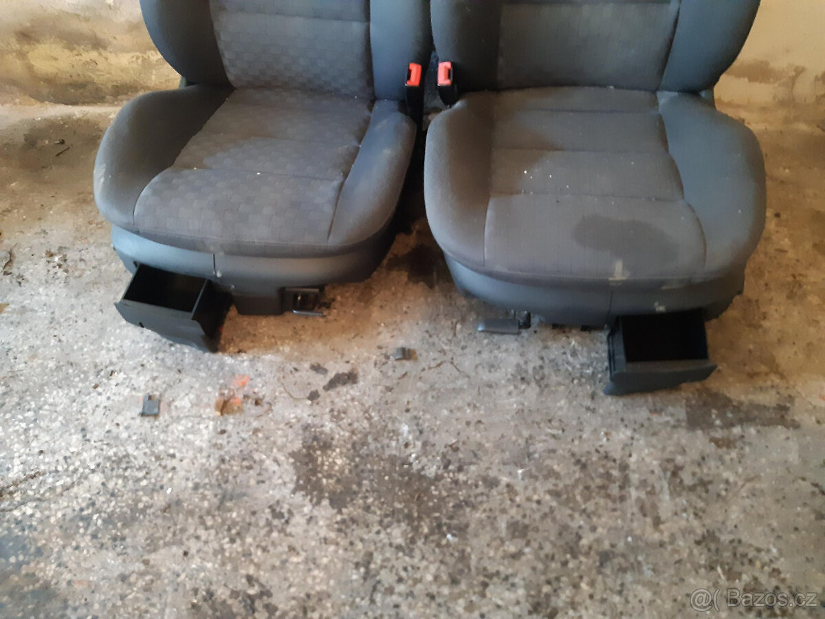 AUDI A6 C5 3.0 162kw ASN 2002 AVANT - díly - 3