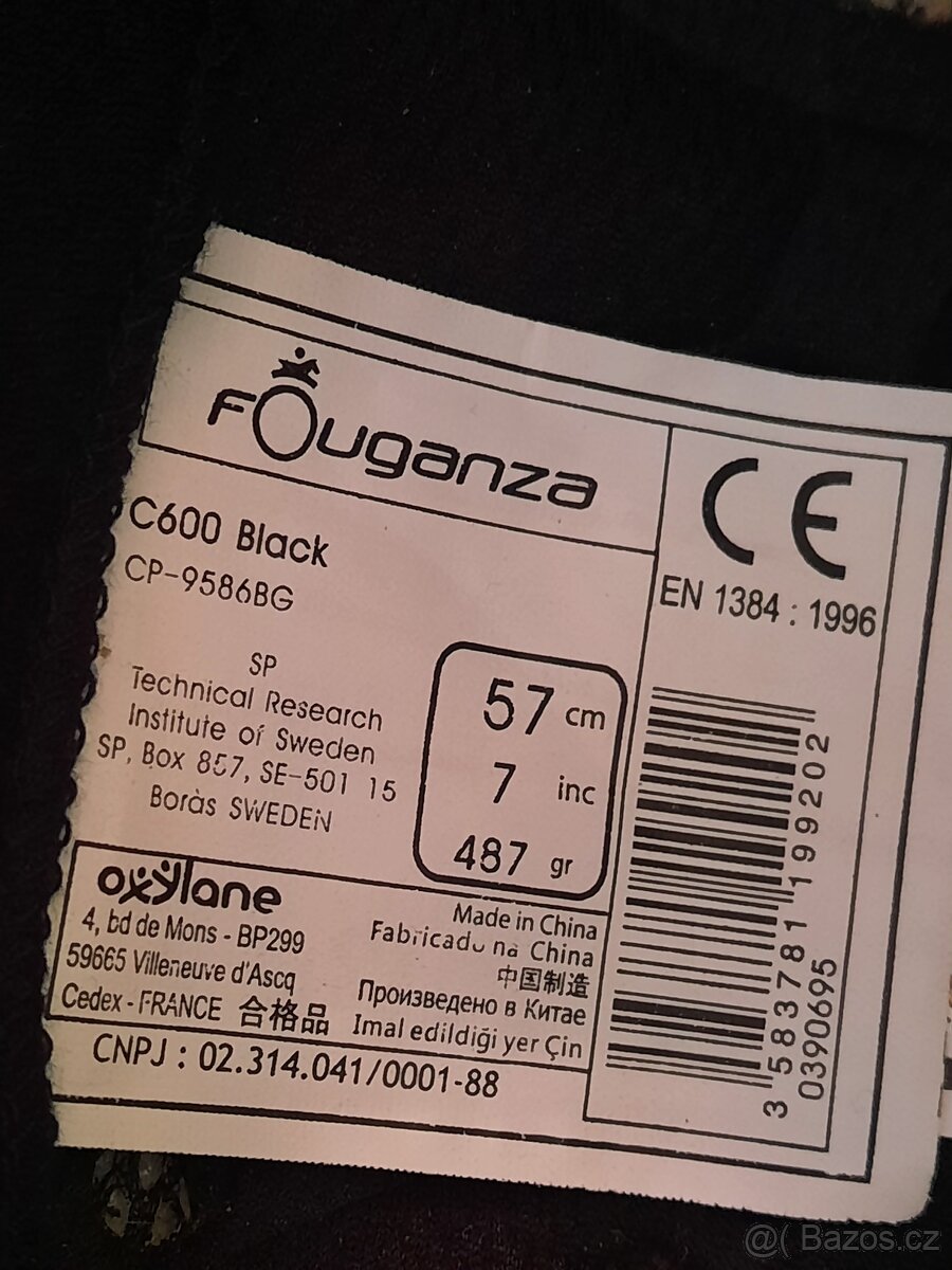 Jezdecká přilba a chrániče na koně - 3