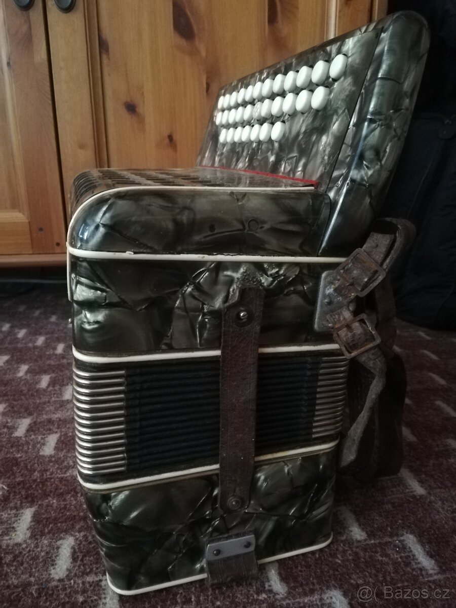 Heligonka - Harmonika - FIROTTI 8 basů - 3