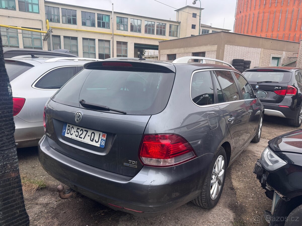 Prodám Volkswagen Golf 6, 2010 rok, 260 km, 1.6 d, manuál - 3