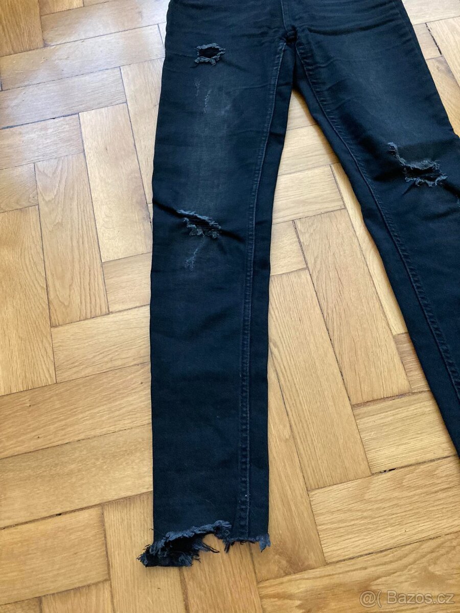 černé rifle Pull&Bear vel.32 - 3