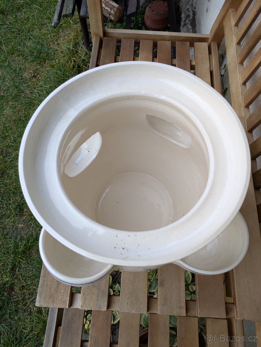 Velký keramický petrželák + dva květináče s podtáckem - 3