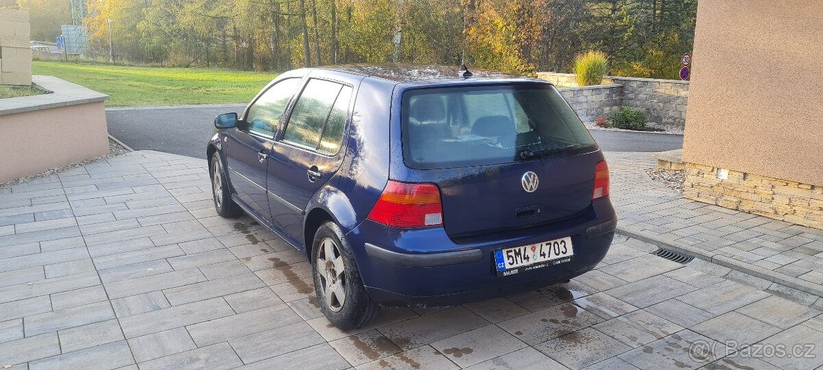 Prodám Volkswagen Golf 1.9TDi 74kw+nová sada zimních kol r15 - 3