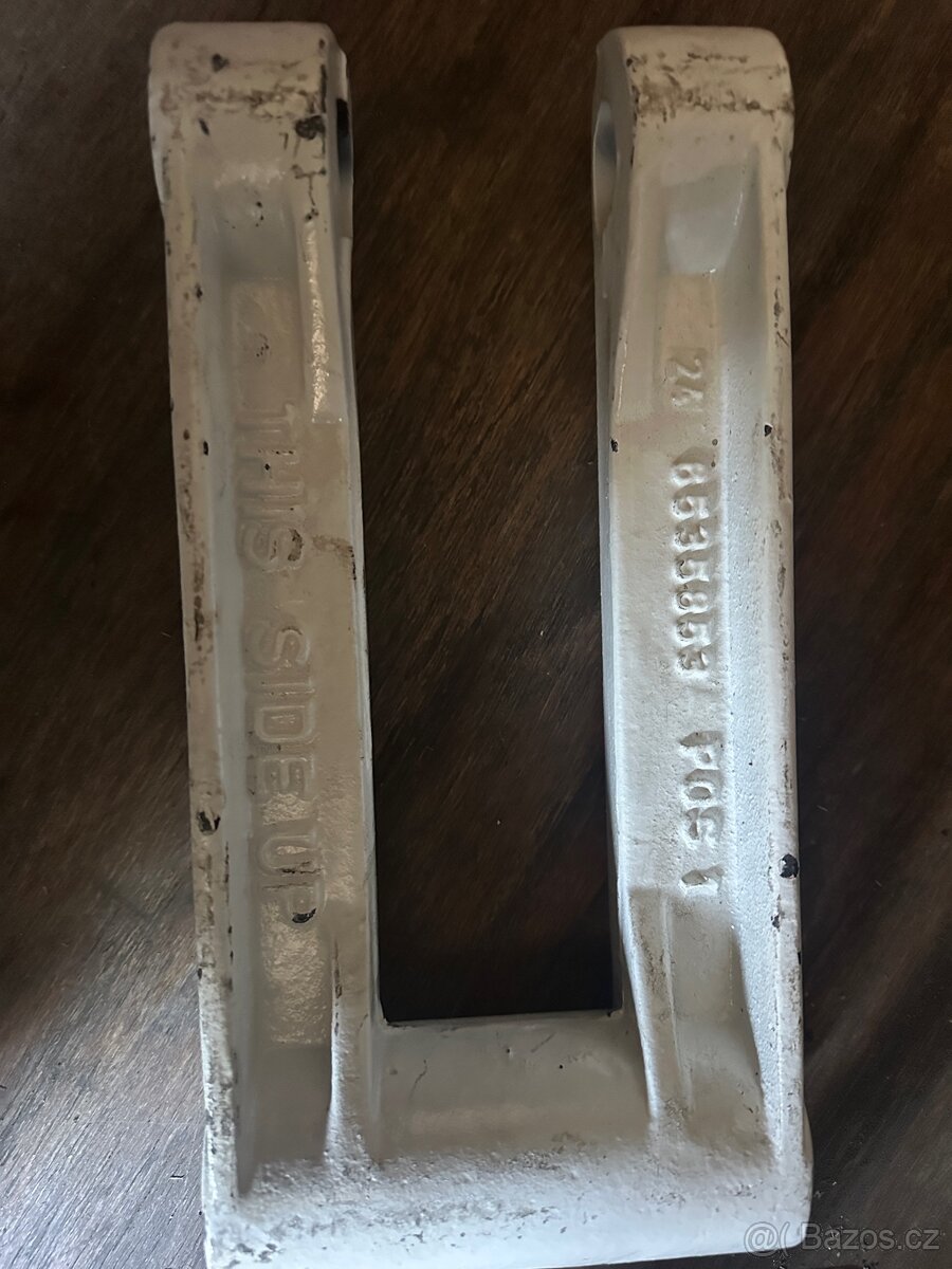 Kosti naklápění bobcat - 3