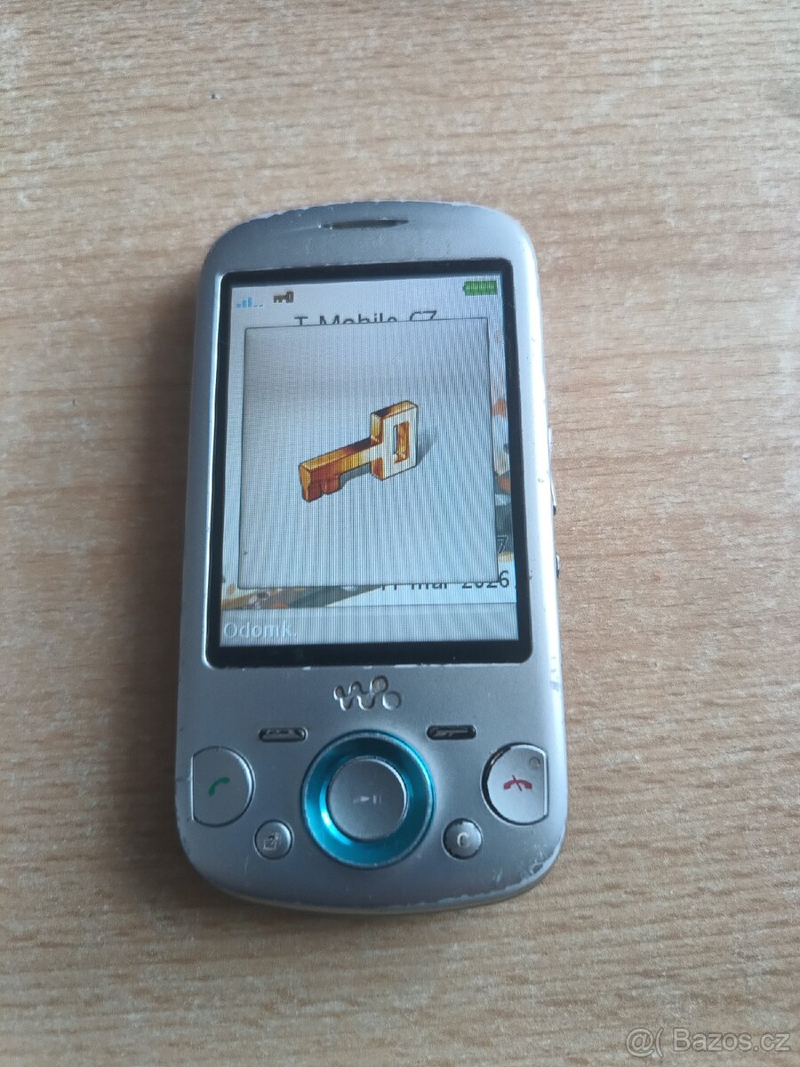 Sony Ericsson w20i zylo - 3