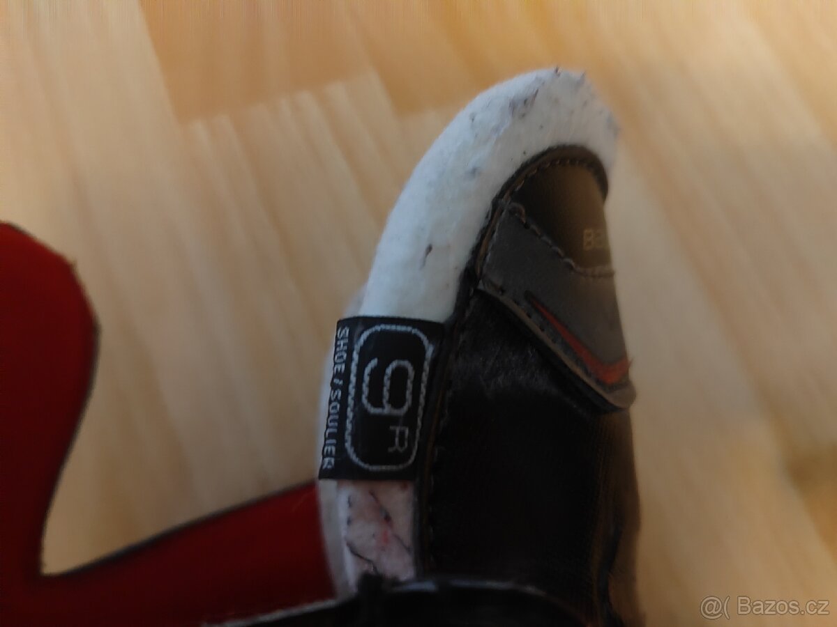 Brusle Bauer Vapor X400 - 3