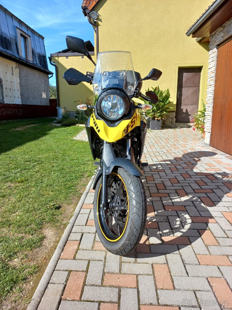 Suzuki V-strom DL 250 - 3