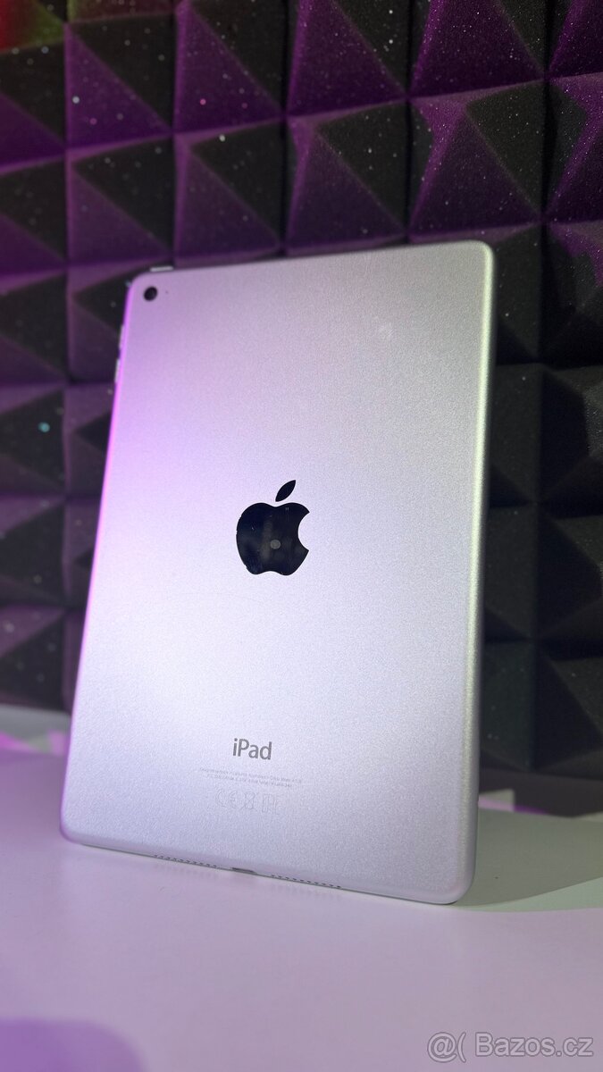 Apple iPad mini 4 Wi-Fi 128GB – Silver - 3