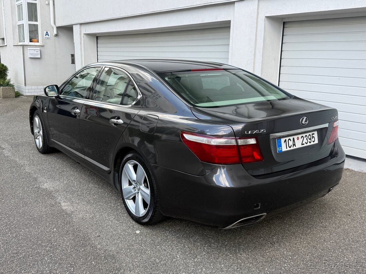 Lexus LS, 460, 280kw V8 aut. - 3