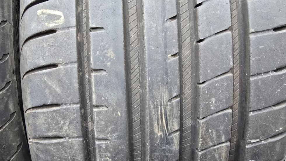 Letní pneu 245/45/18 Good Year - 3