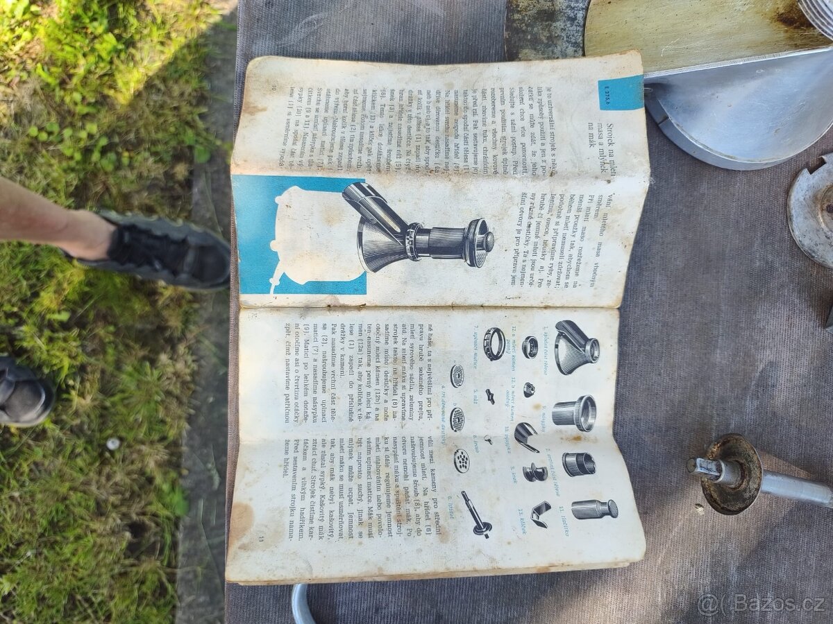 Retro kuchyňský robot - 3