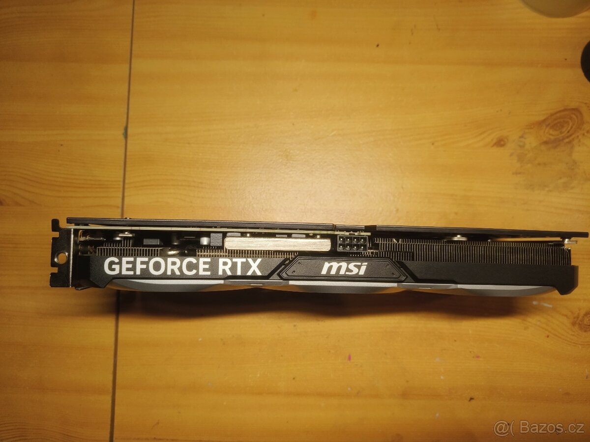 Prodám grafickou kartu NVIDIA GeForce RTX 4070 - 3