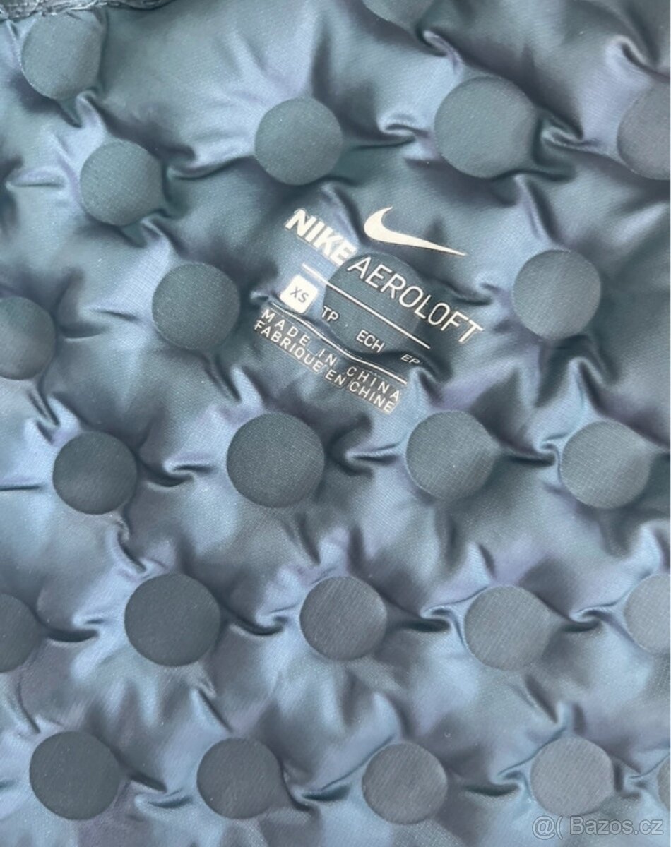 Celoroční běžecká vesta Nike - 3
