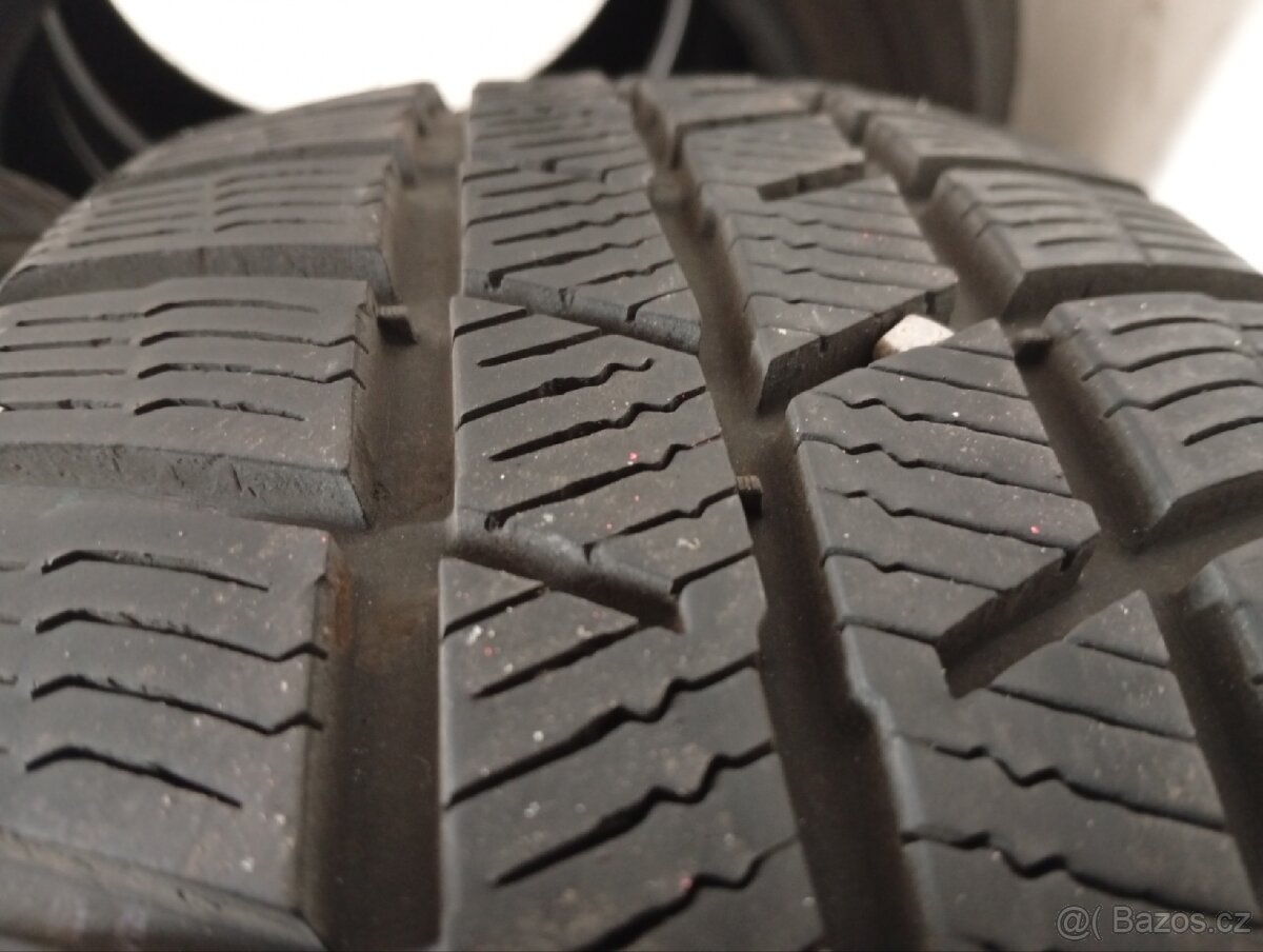 Barum Zimní 195/65R15 - 3