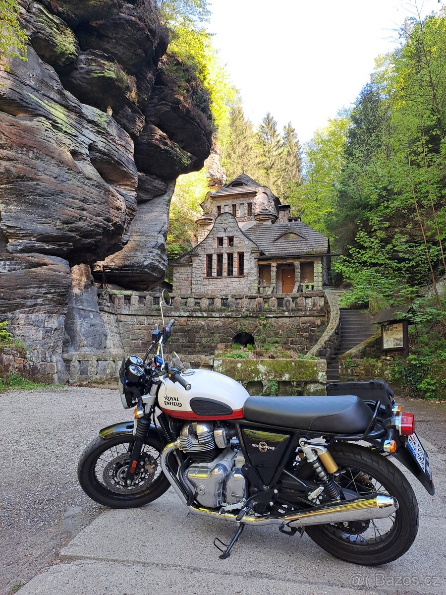 Royal Enfield Interceptor 650 - 3