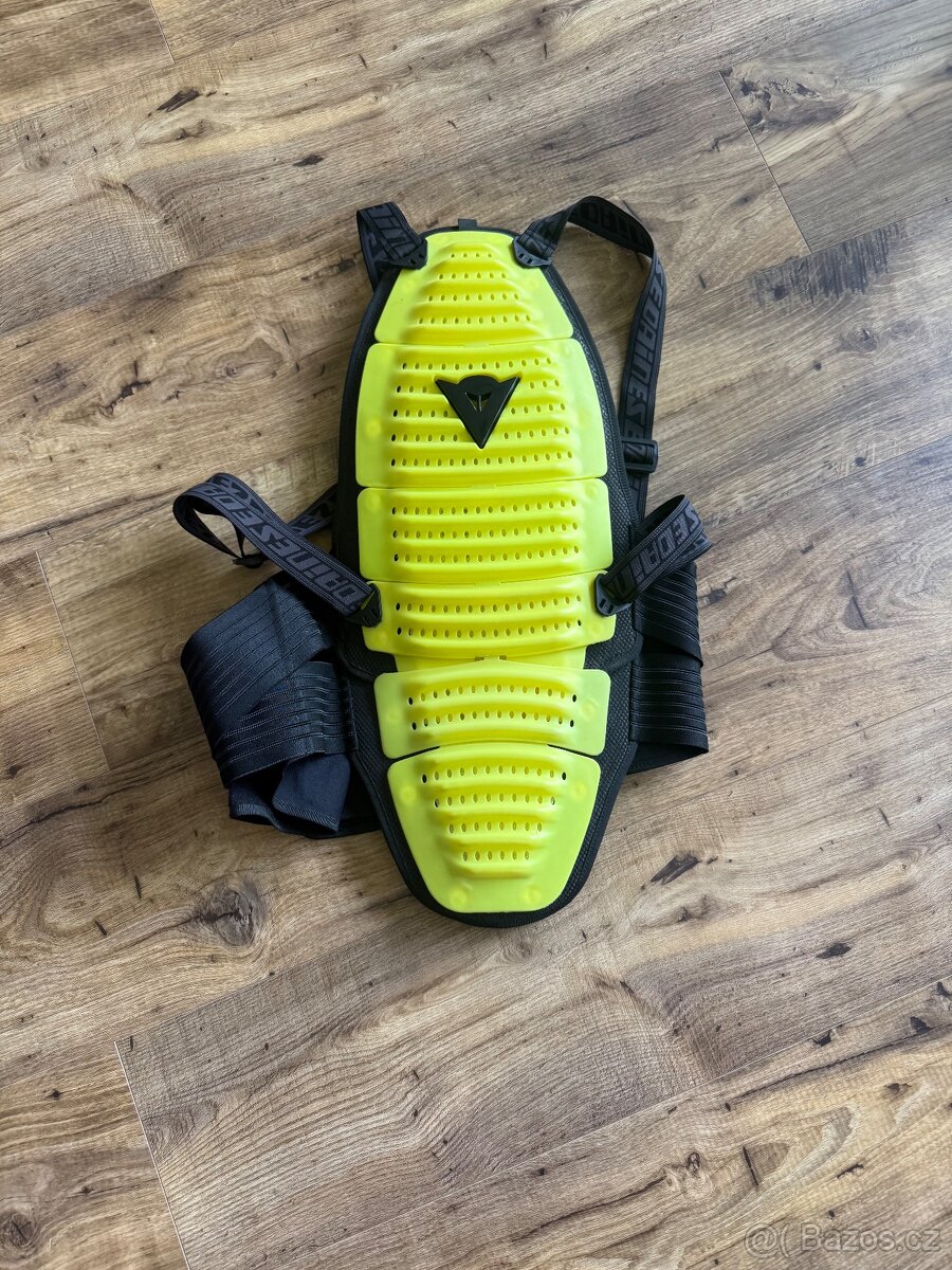 Chránič páteře Dainese - 3
