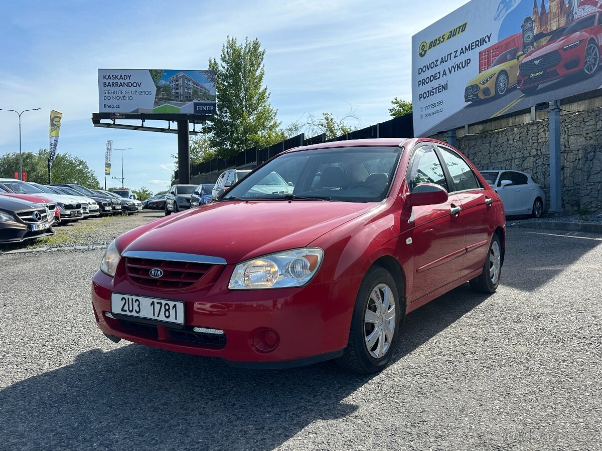 Kia Cerato 2004 - 3
