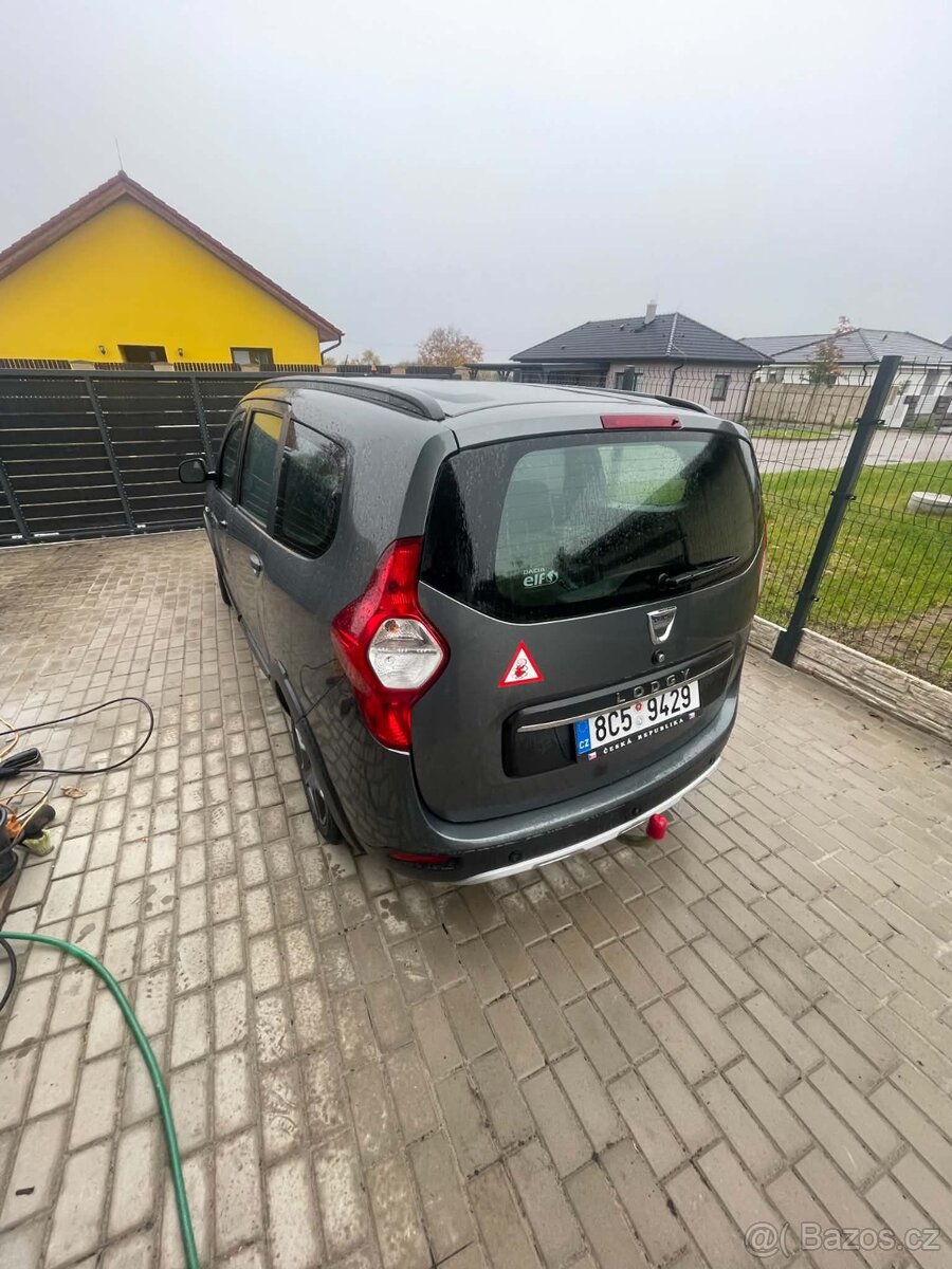 prodám Dacia Lodgy stepway - 3