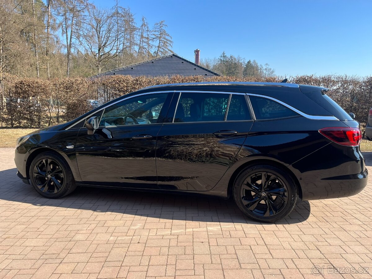 Opel Astra 1.4 T Automat BOSE LED Kůže Masáž - 3