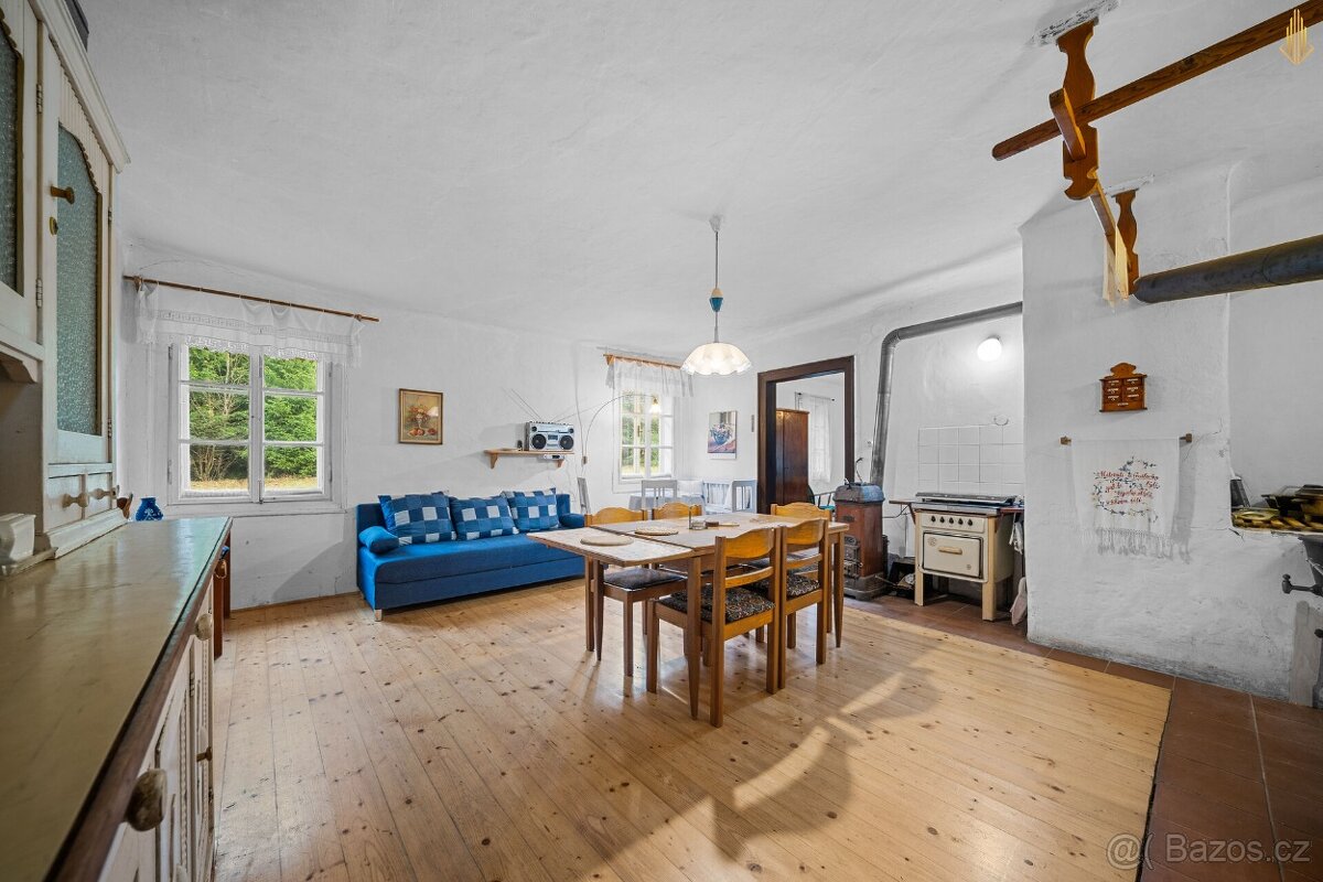 Prodej chalupy na samotě uprostřed lesa - 3