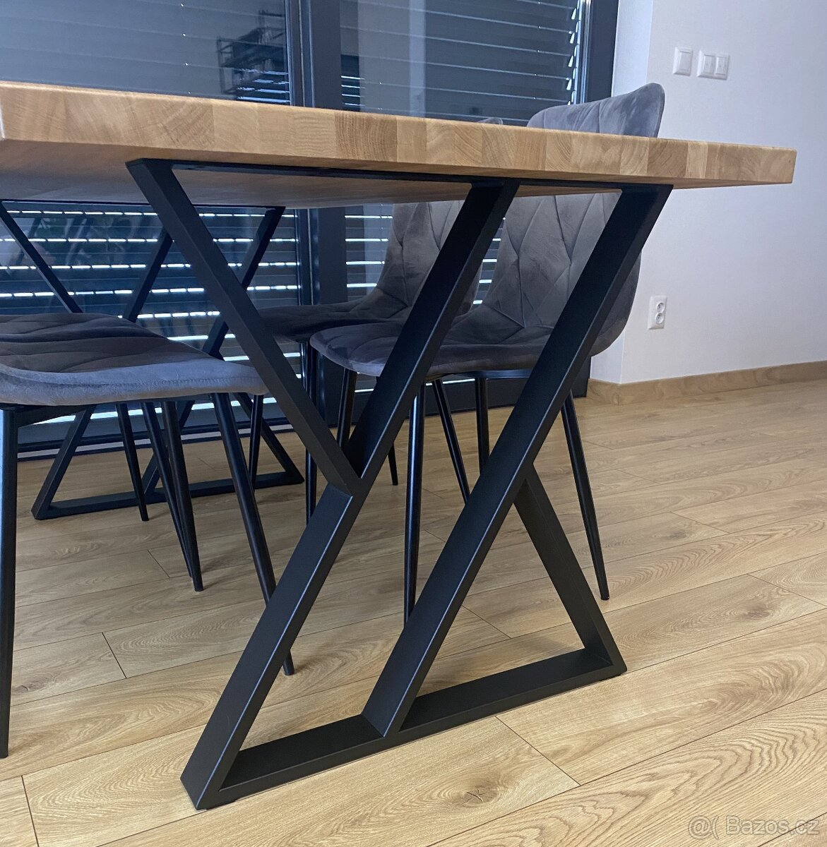 Kovové nohy na stůl ve tvaru Z černé (2 ks v sadě) - 3