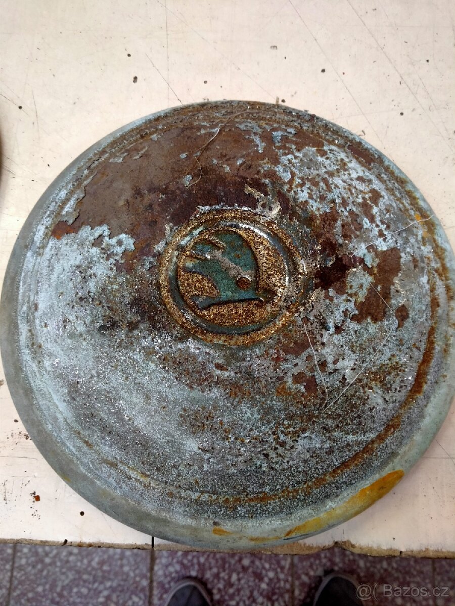 Středové poklice. Staré. - 3