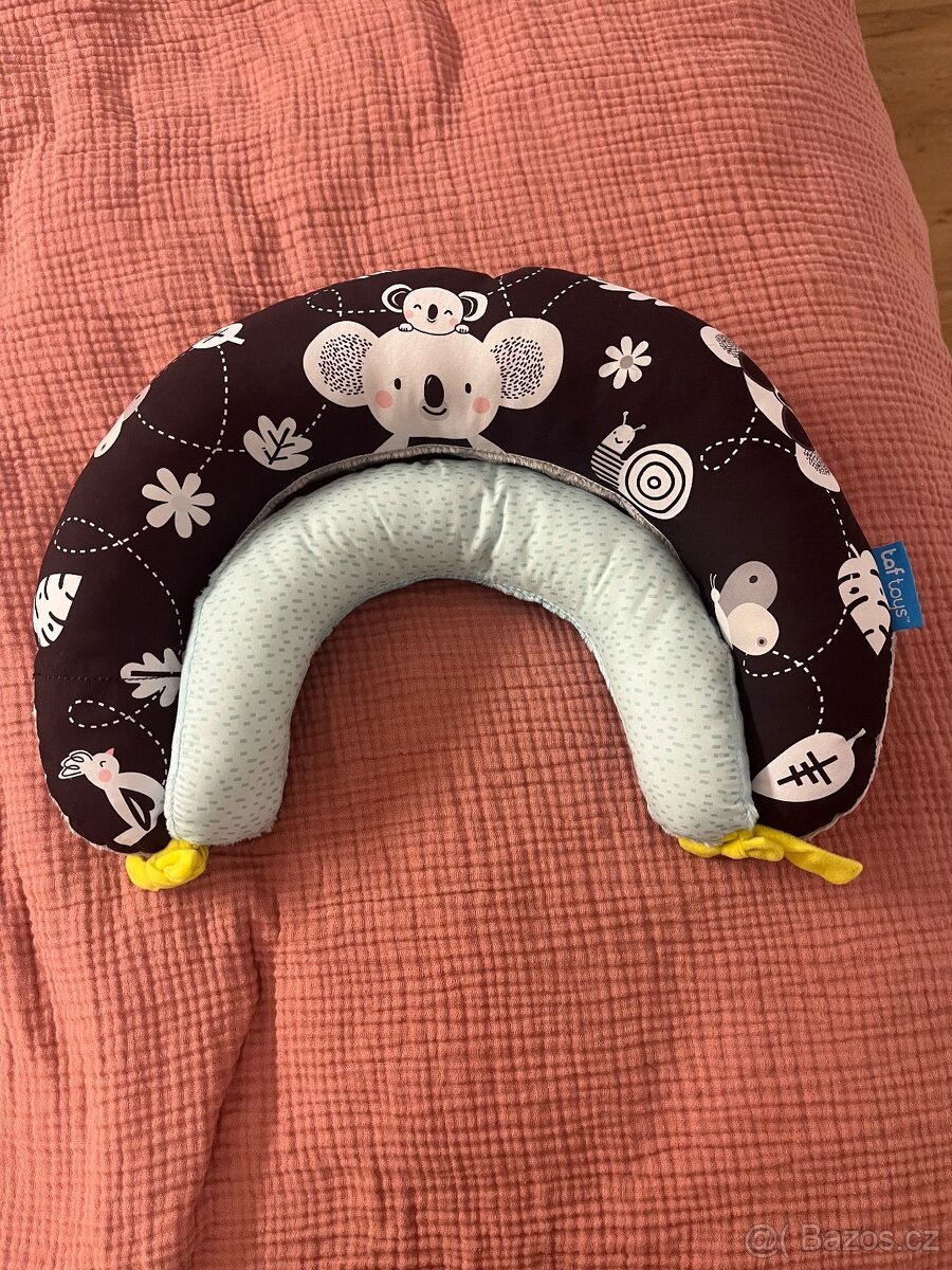 TAF TOYS Polštářek 2v1 pro hru na bříšku - 3