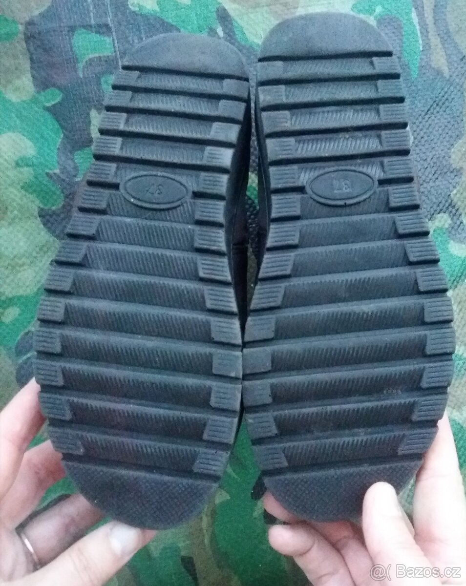 Sněhule dámské ( boty) velikost 37 - 3