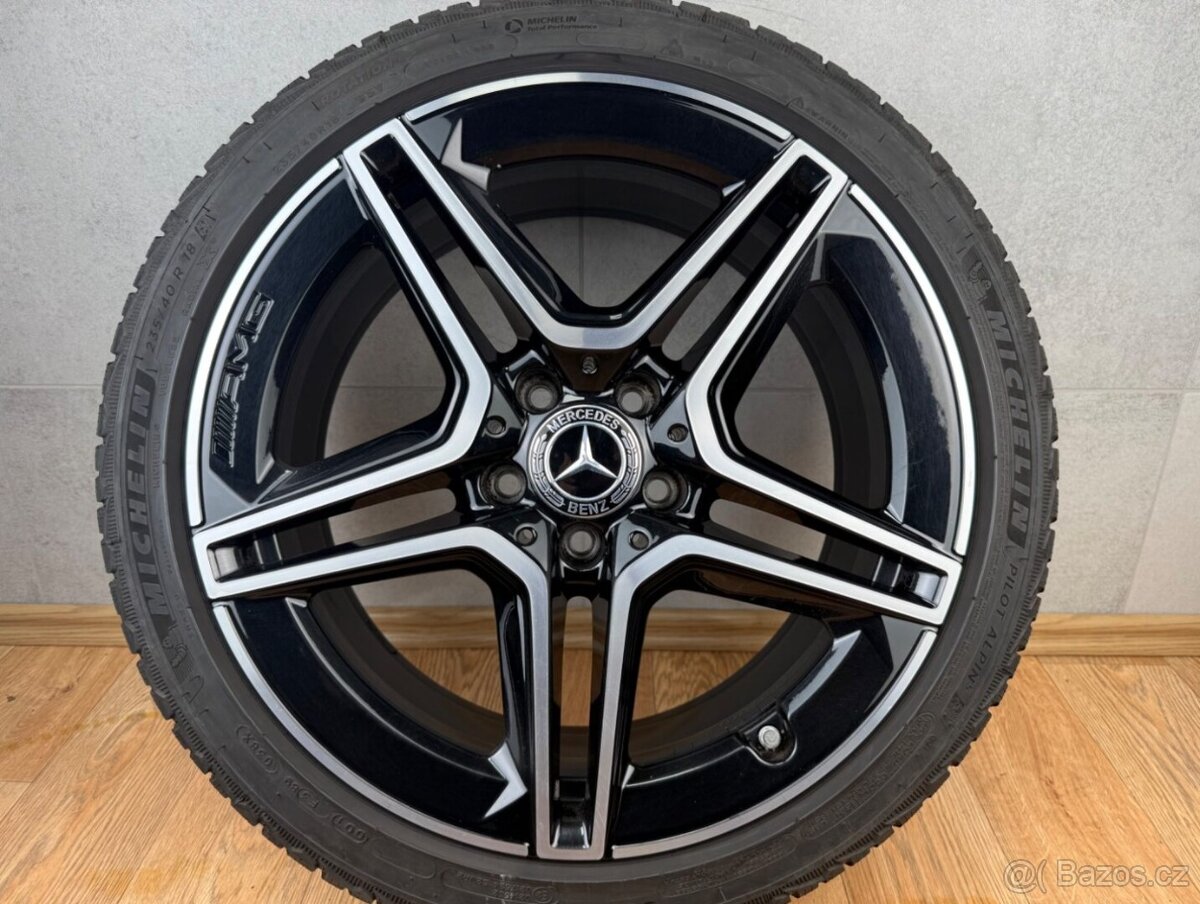 Originál zimní kola R18 Mercedes A35 AMG W177 - 3
