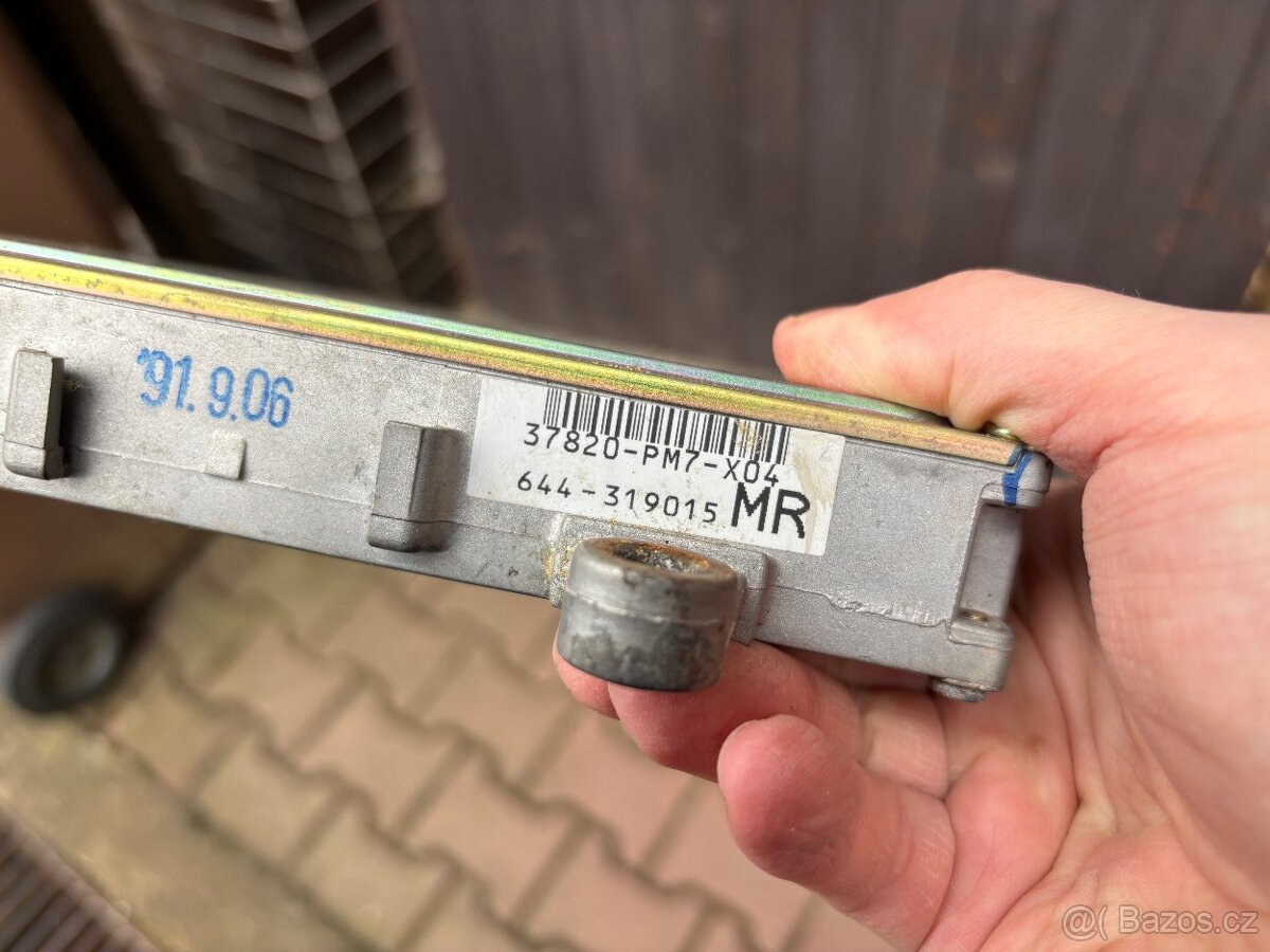 Řídicí jednotka PM7 Honda CRX - 3