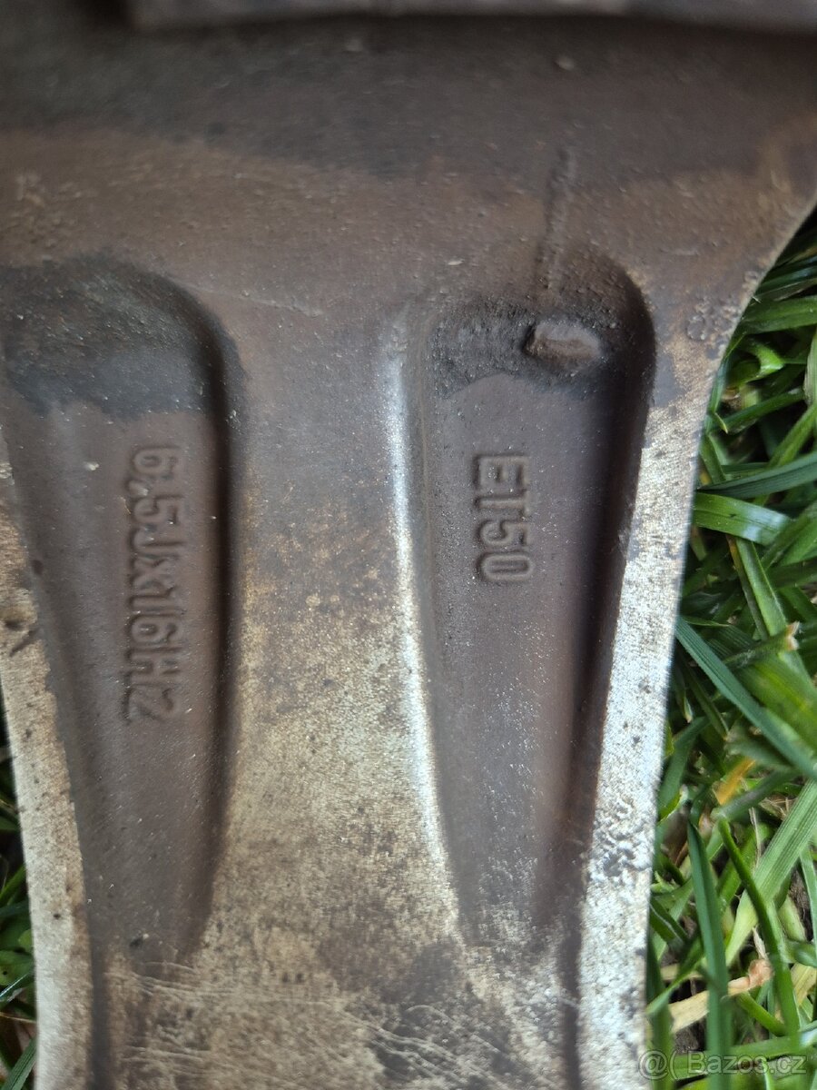 Alu kola 16 Skoda Octavia 2 - 3