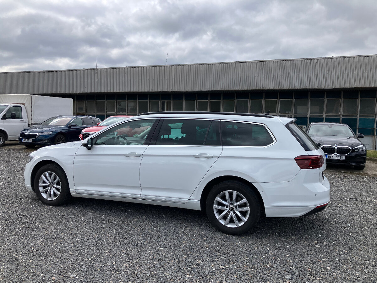 VOLKSWAGEN PASSAT - 3