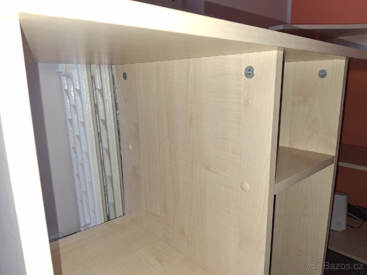 Kancelářský stůl - 3