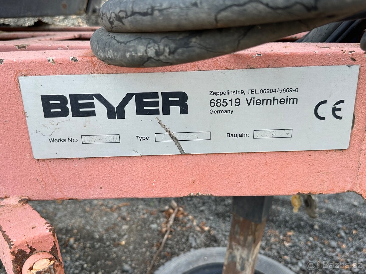 Třídička Bayer - 3