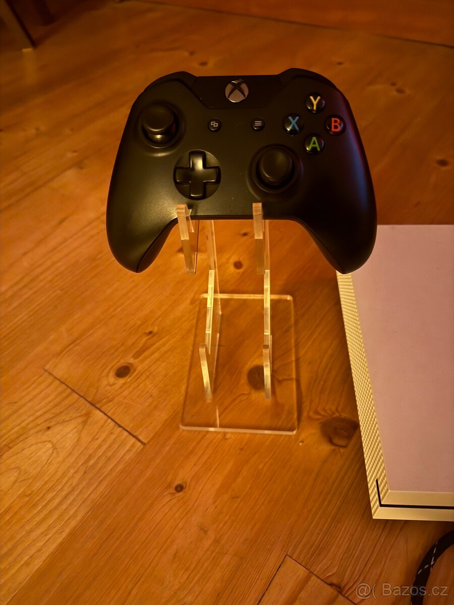 Xbox One S 500 GB - 3