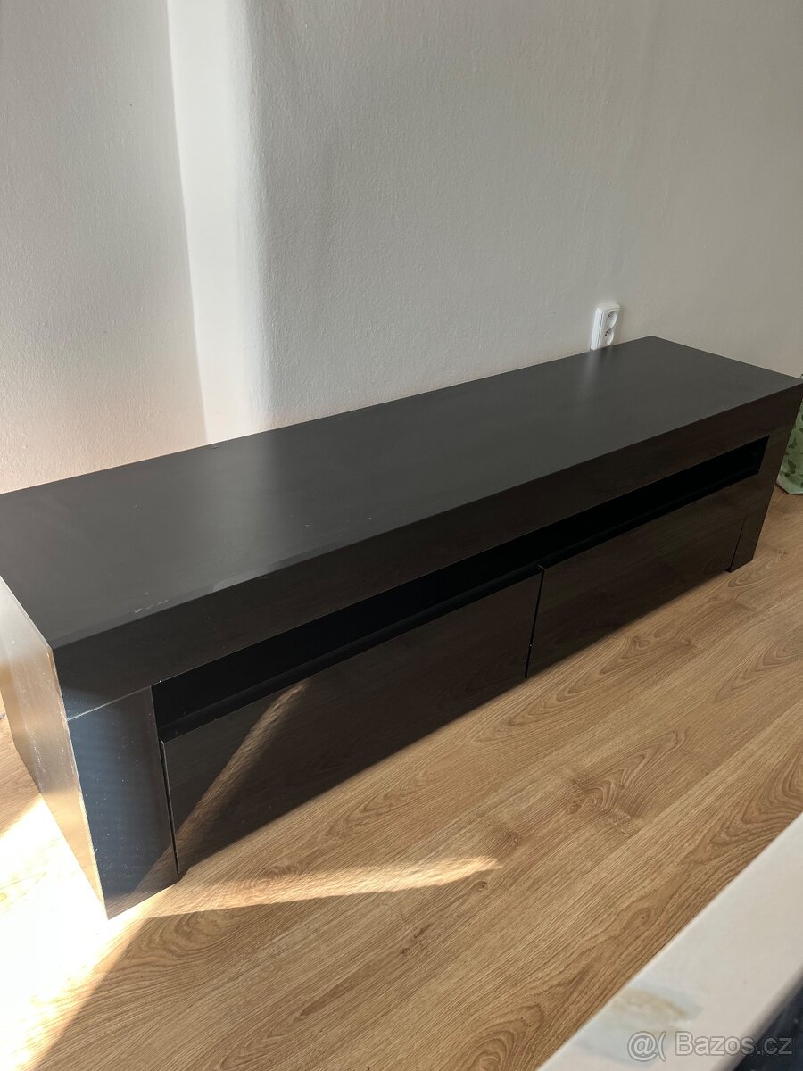Tv stolek - 3