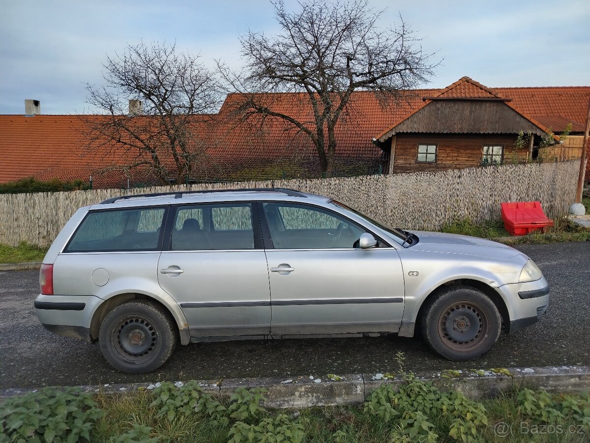 Volkswagen passat 1.9 combi - 3