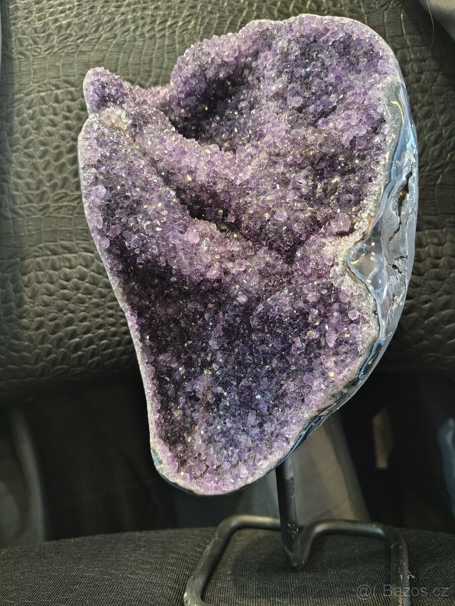 Ametyst na stojánku - 3