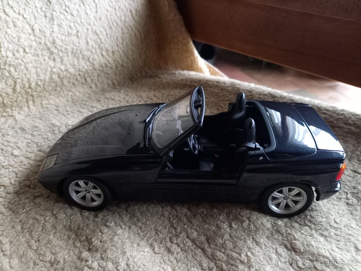 Prodám BMW Z1 - 1:18 - Minichamps, s originální krabicí - 3