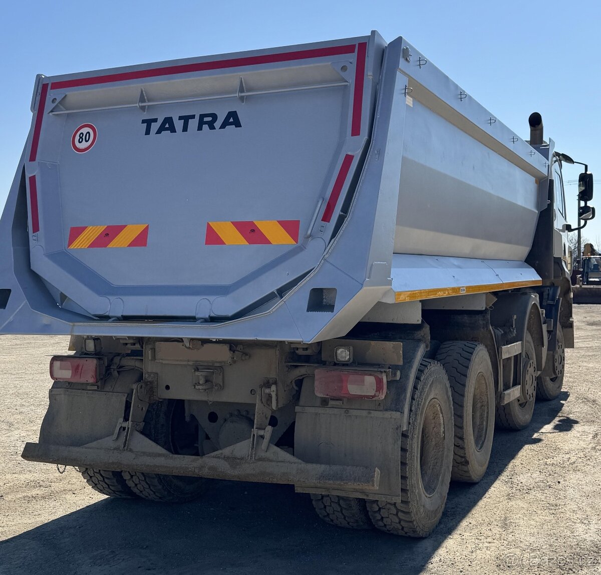 Tatra T158 8P6 R44 8x8 231 S1 VS Mont - 3