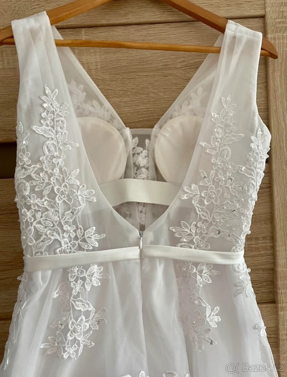 Boho svatební šaty s krajkou - 3