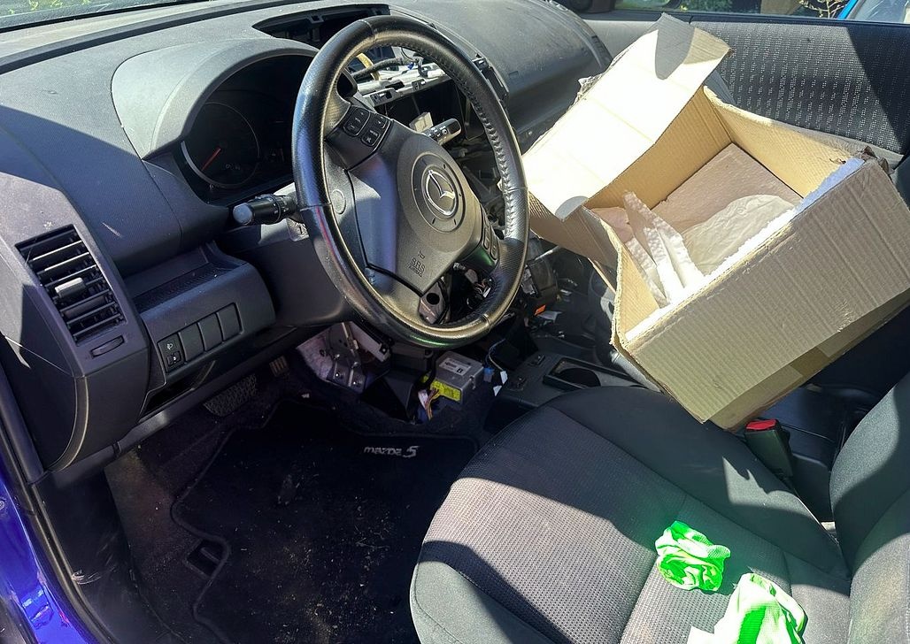 Mazda 5 2.0i náhradní díly - 3