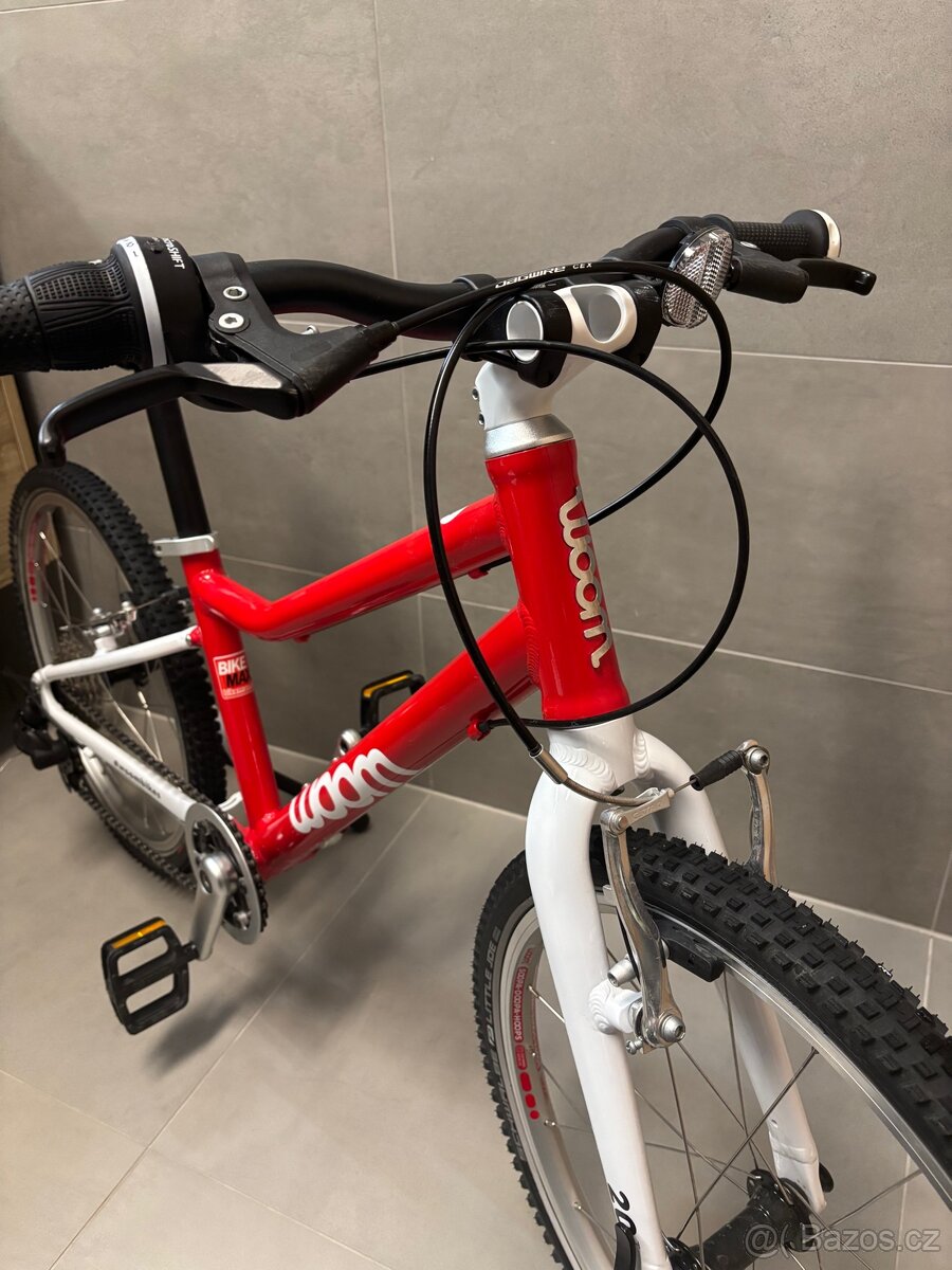 Woom 4 červené 20” - 3