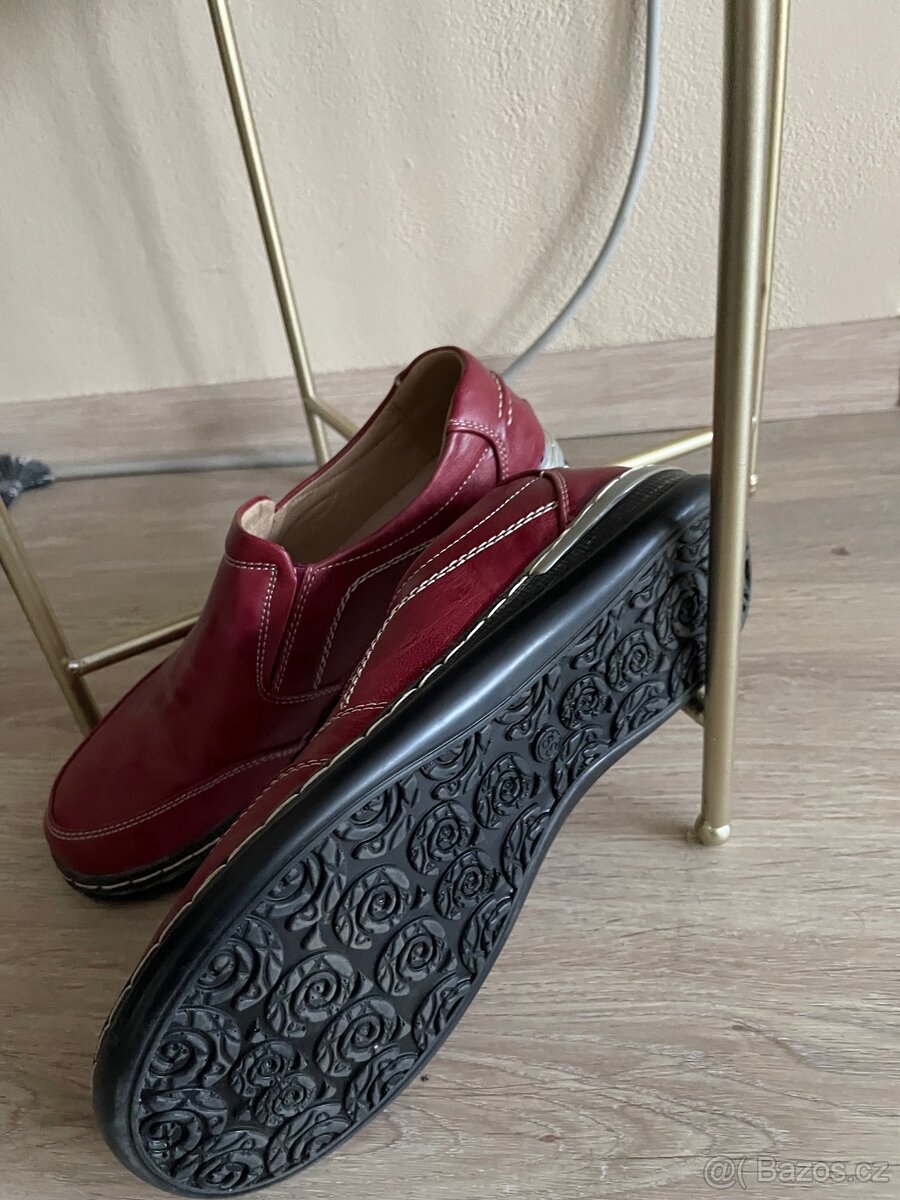 Dámská vycházková obuv - 3