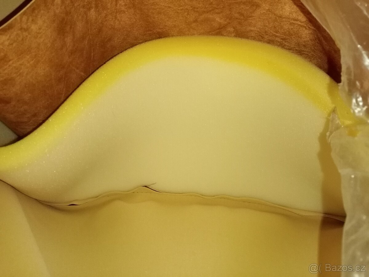 Dveřní polstrování - 3